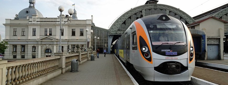 DB Agrees Strategic Collaboration with Ukrainian Railways